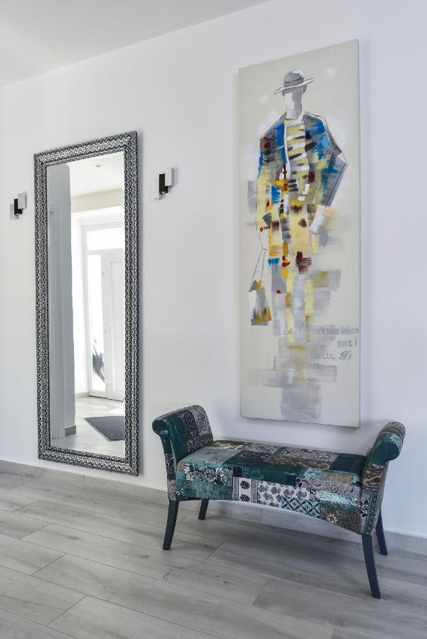 Moderner Bungalow Mit Meerblick Lun  Exteriör bild