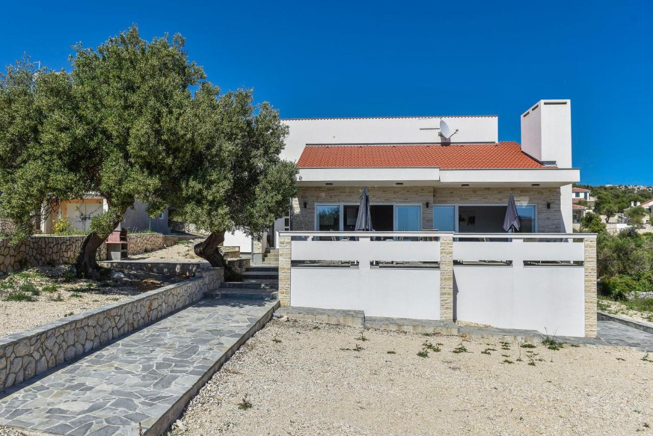 Moderner Bungalow Mit Meerblick Lun  Exteriör bild